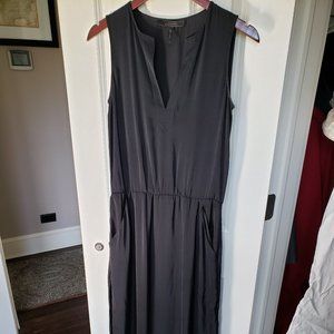 BCBG summery soft satin dress- XS